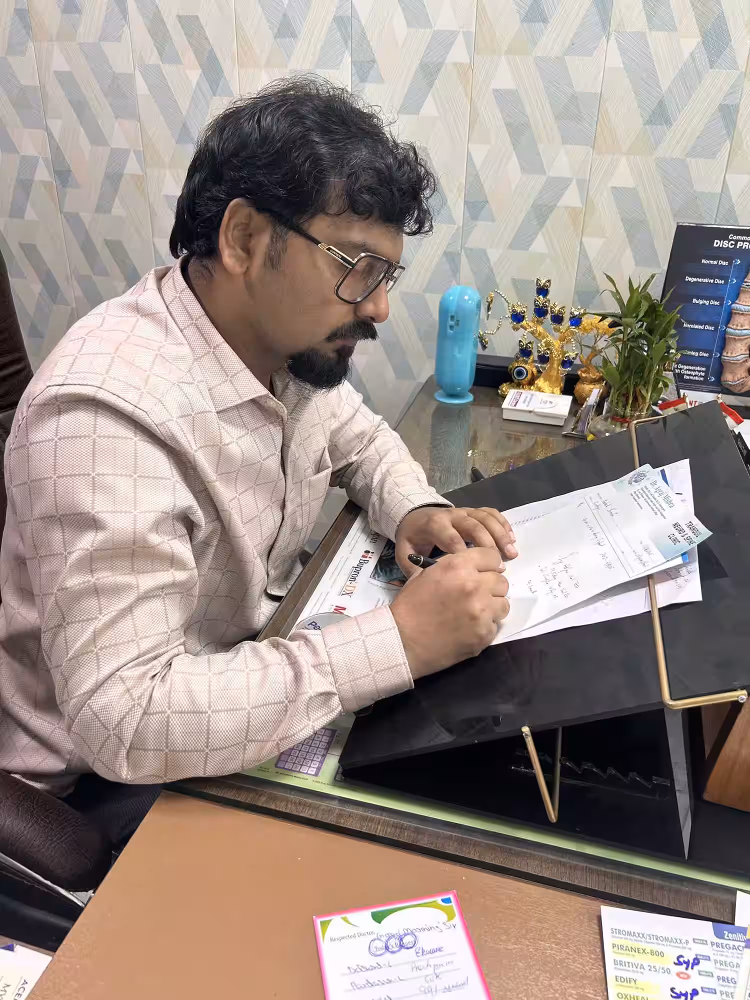Dr. Agraj Mishra